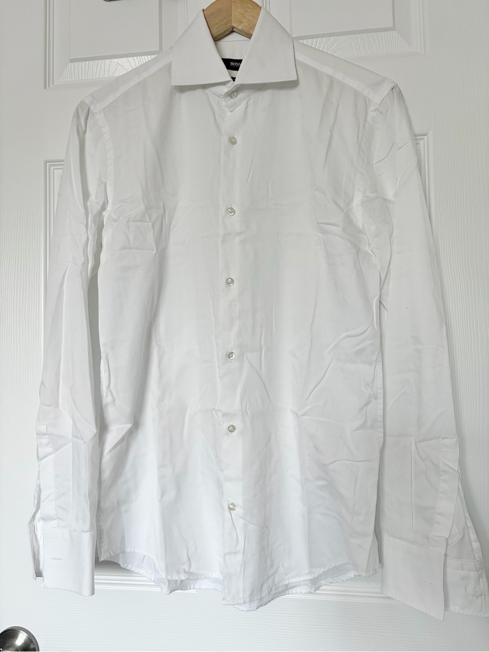 Hugo Boss White Spread Collar Long-Sleeve Dress Shirt Slim Fit